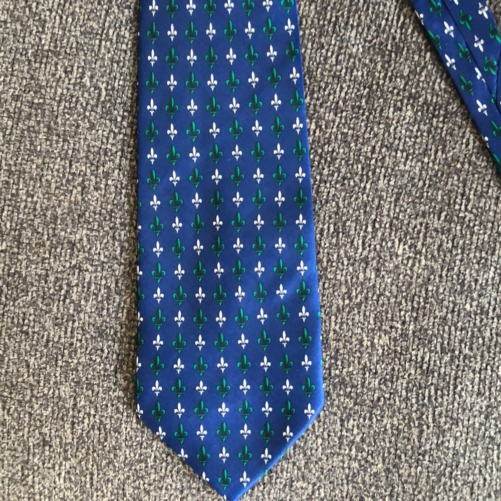 Handmade Italian tie made by Respighi 100% Silk